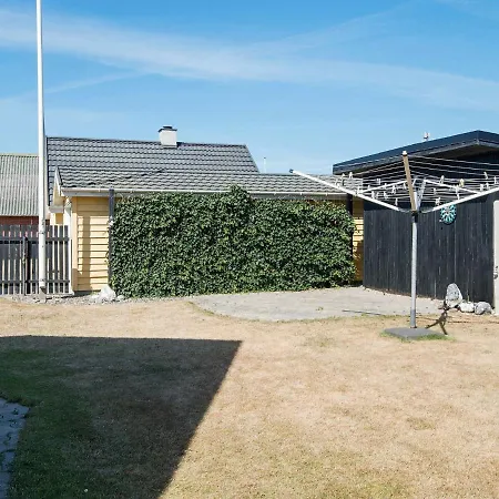 6 Person Holiday In Ulfborg